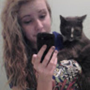 Meet your Posher, Hailey